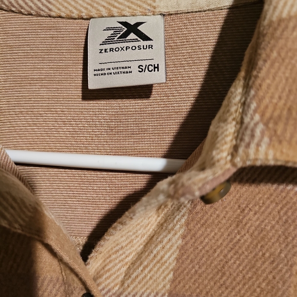 ZeroXposur Tan and Cream Plaid Shirt - Picture 4 of 5